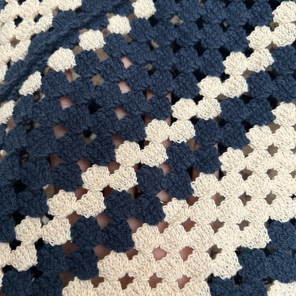 Navy and Cream Chevron Crochet Crop Top - Picture 3 of 6